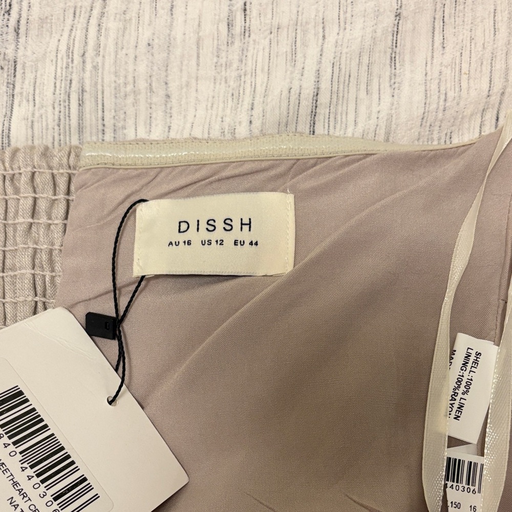 DISSH Beige Crop Top - Picture 3 of 3